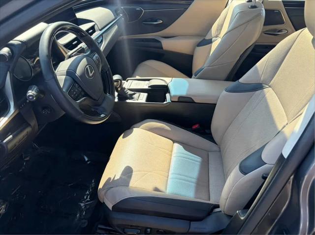 2021 Lexus ES 250 Luxury