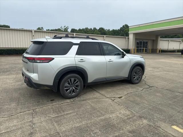 2024 Nissan Pathfinder SV FWD