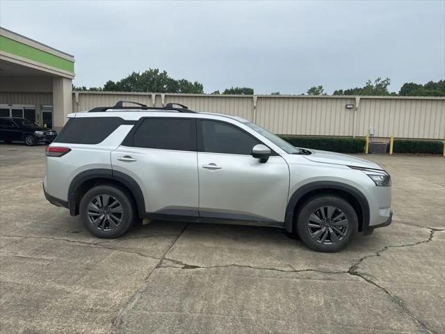 2024 Nissan Pathfinder SV FWD