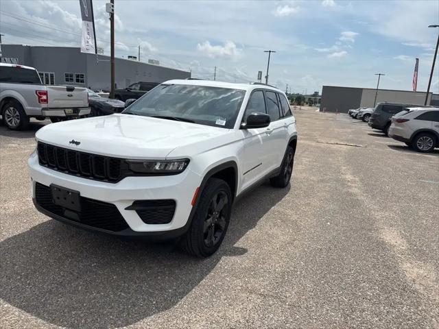 2023 Jeep Grand Cherokee Altitude 4x4