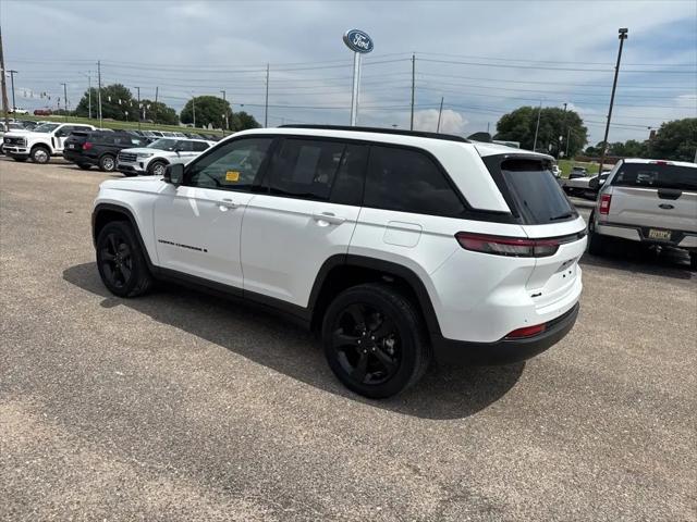2023 Jeep Grand Cherokee Altitude 4x4