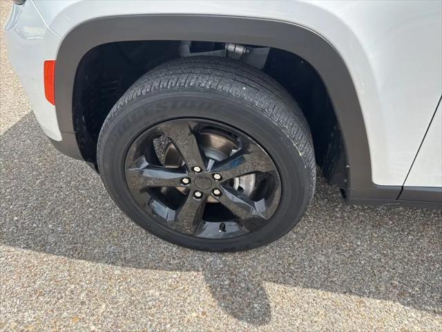 2023 Jeep Grand Cherokee Altitude 4x4