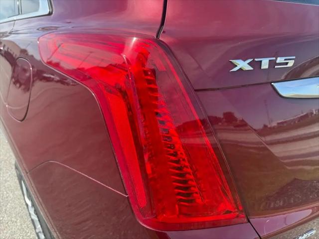 2018 Cadillac XT5 Luxury