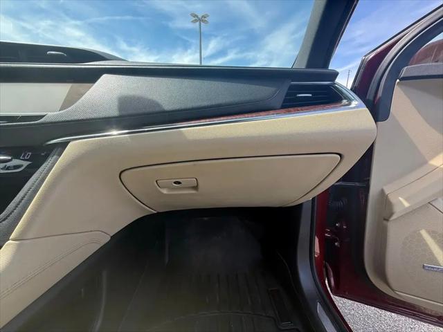 2018 Cadillac XT5 Luxury
