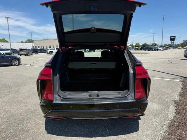 2025 Cadillac iQ Luxury 3 RWD