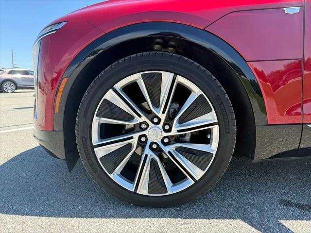 2025 Cadillac iQ Luxury 3 RWD