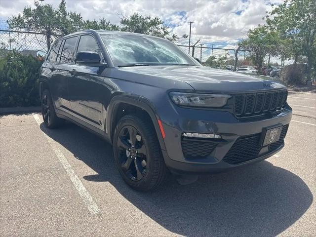 2025 Jeep Grand Cherokee Limited 4x2