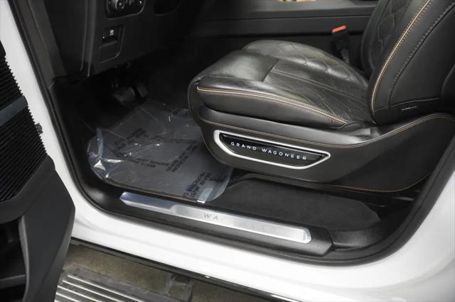 2023 Jeep Grand Wagoneer L Series III 4x4