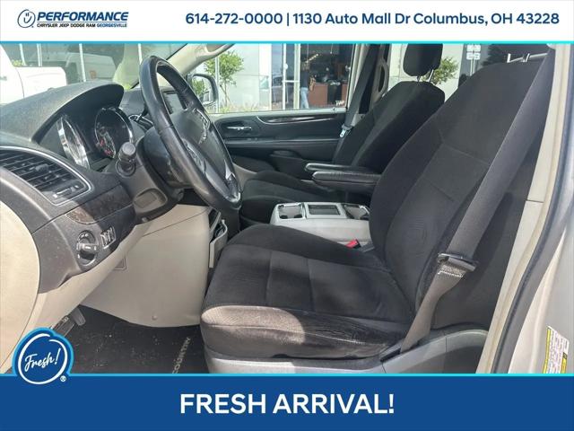 2012 Chrysler Town & Country Touring