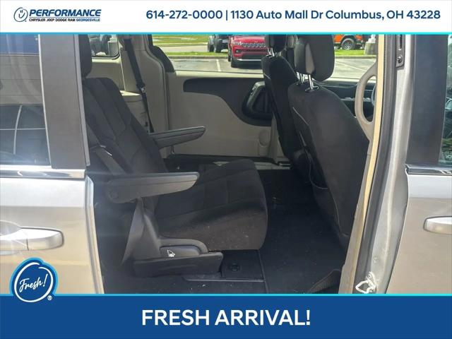 2012 Chrysler Town & Country Touring