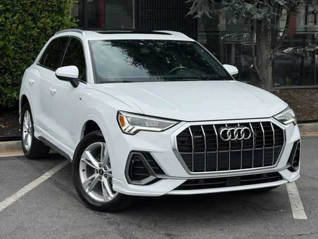 2022 Audi Q3 Premium Plus 45 TFSI S line quattro Tiptronic