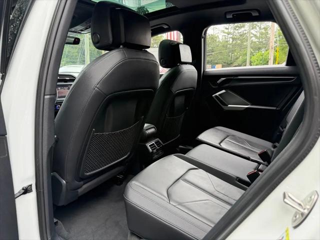 2022 Audi Q3 Premium Plus 45 TFSI S line quattro Tiptronic