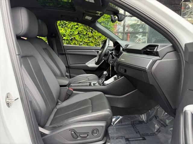 2022 Audi Q3 Premium Plus 45 TFSI S line quattro Tiptronic