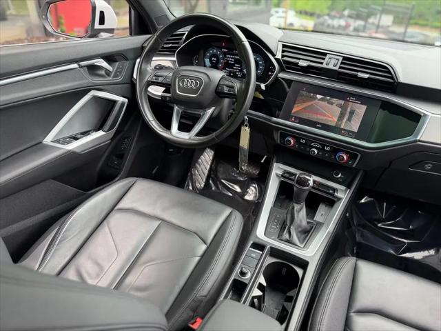2022 Audi Q3 Premium Plus 45 TFSI S line quattro Tiptronic