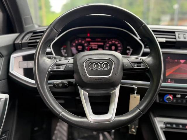 2022 Audi Q3 Premium Plus 45 TFSI S line quattro Tiptronic