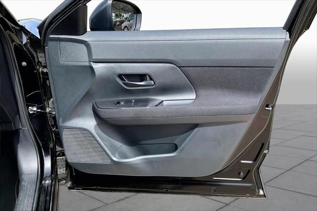 2025 Nissan Kicks S Intelligent AWD