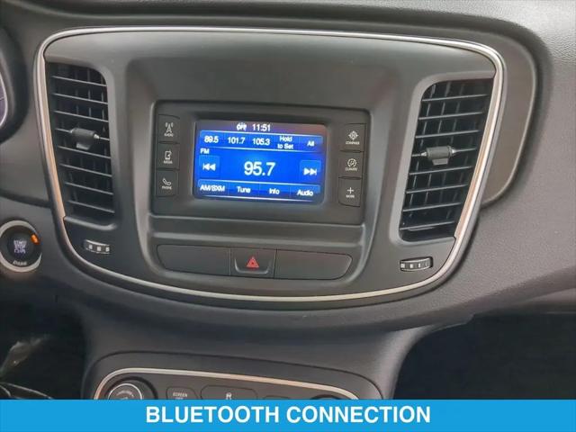 2016 Chrysler 200 Limited Platinum