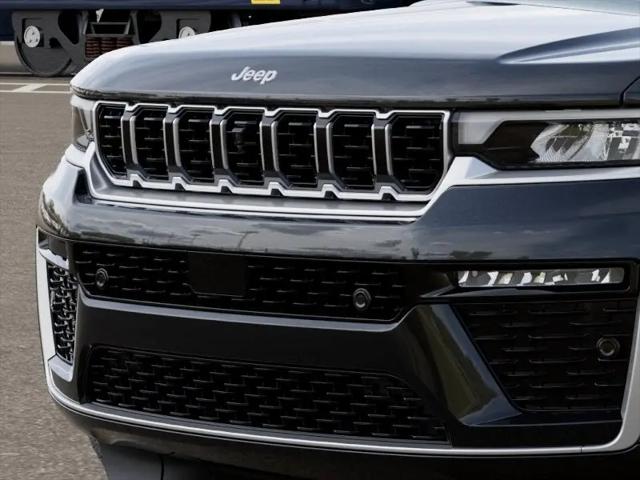 2026 Jeep Grand Cherokee Summit 4x4
