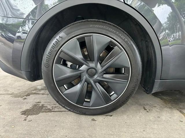 2024 Tesla Model Y Long Range Single Motor Rear-Wheel Drive