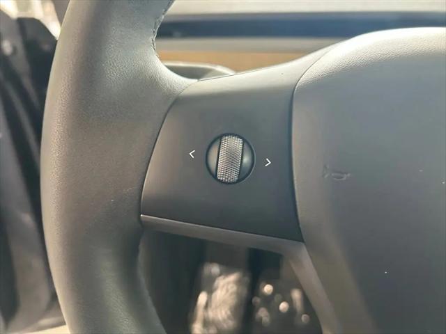 2024 Tesla Model Y Long Range Single Motor Rear-Wheel Drive