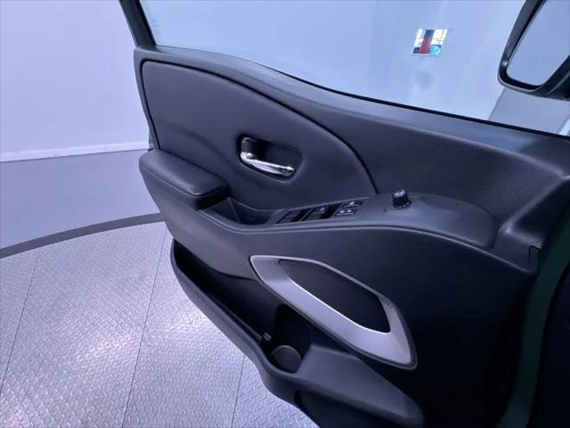 2025 Nissan Frontier Crew Cab SV 4x4