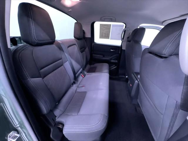 2025 Nissan Frontier Crew Cab SV 4x4