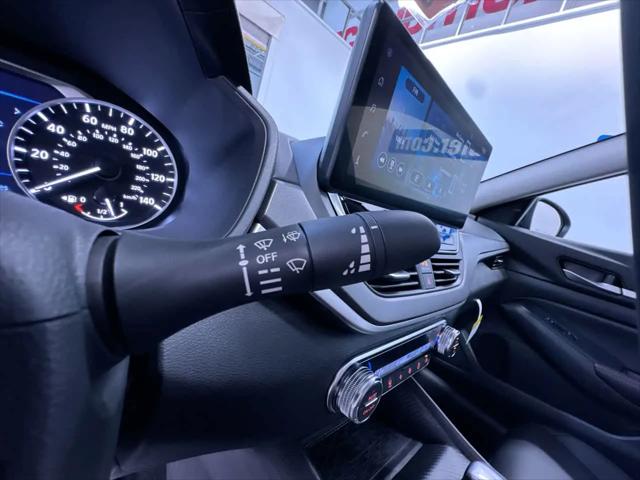 2026 Nissan Altima SR FWD