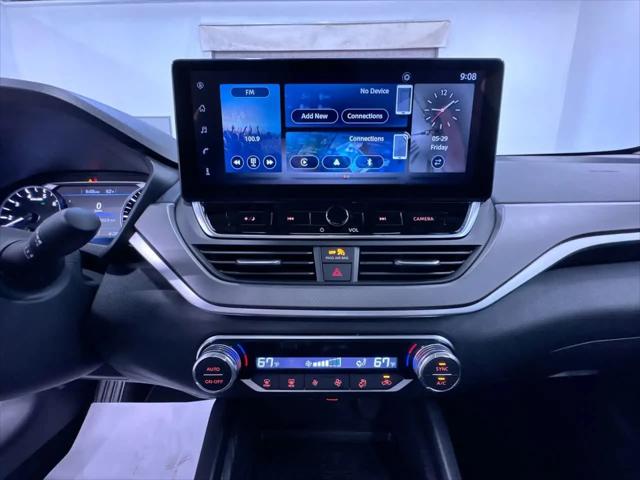 2026 Nissan Altima SR FWD