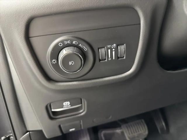 2025 Jeep Grand Cherokee Summit Reserve 4x4
