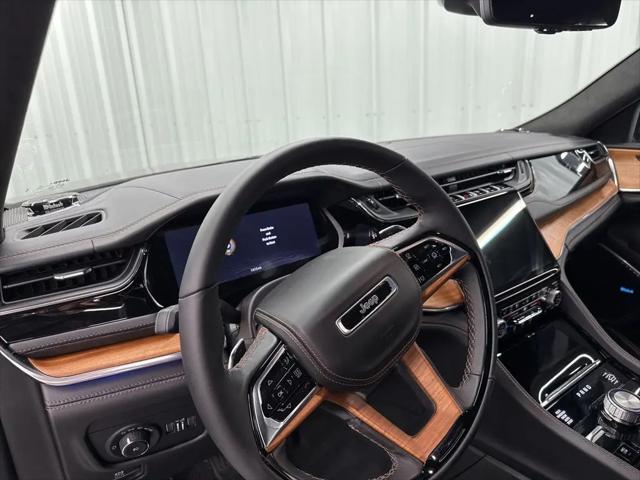 2025 Jeep Grand Cherokee Summit Reserve 4x4