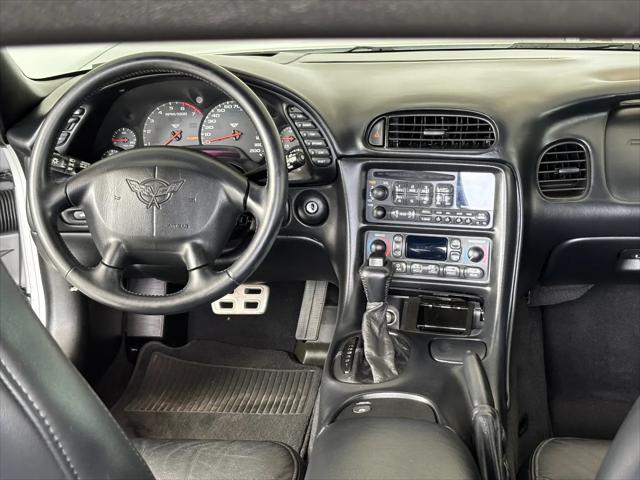 2002 Chevrolet Corvette Base