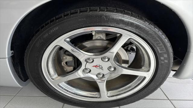 2002 Chevrolet Corvette Base