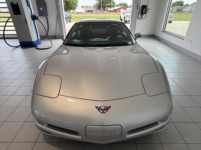 2002 Chevrolet Corvette Base