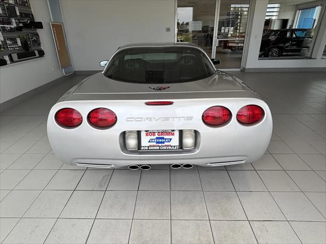 2002 Chevrolet Corvette Base