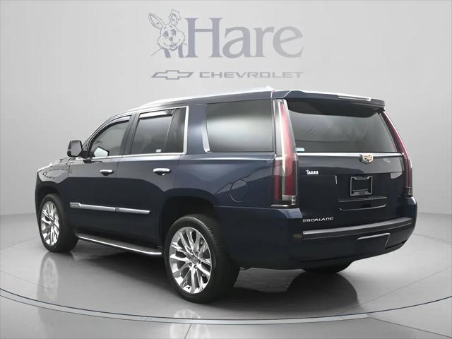 2020 Cadillac Escalade Luxury