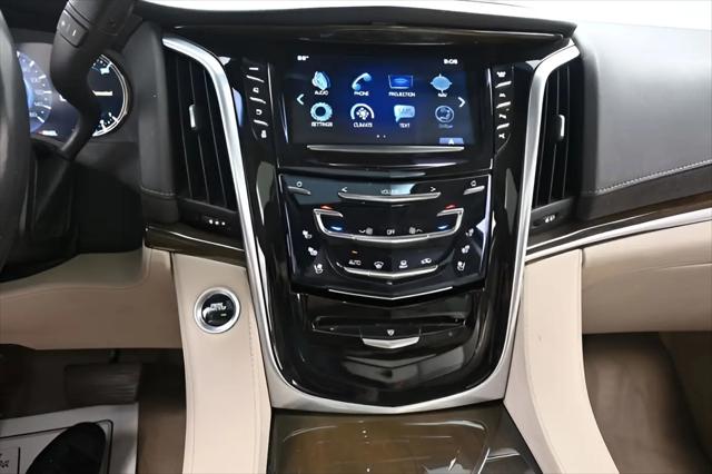 2020 Cadillac Escalade Luxury
