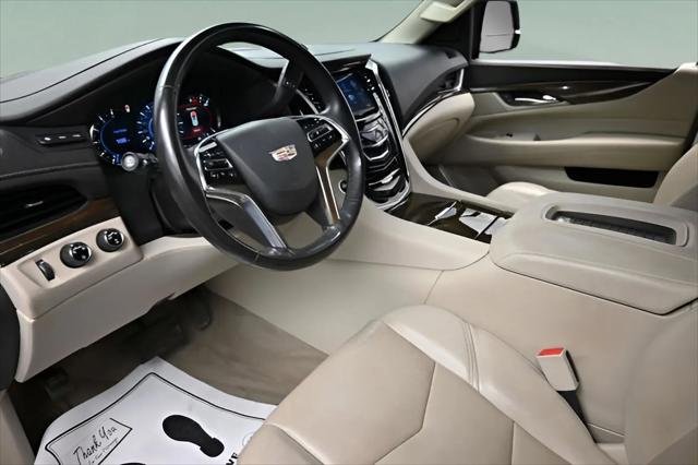 2020 Cadillac Escalade Luxury