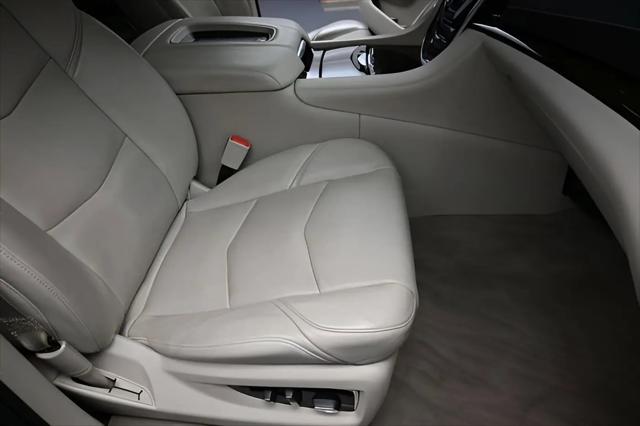 2020 Cadillac Escalade Luxury