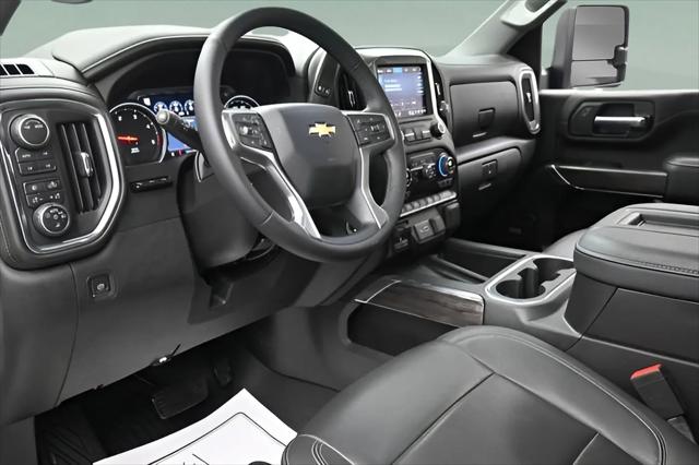 2022 Chevrolet Silverado 2500HD 4WD Crew Cab Standard Bed LTZ