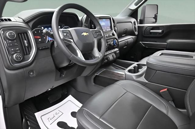 2022 Chevrolet Silverado 2500HD 4WD Crew Cab Standard Bed LTZ