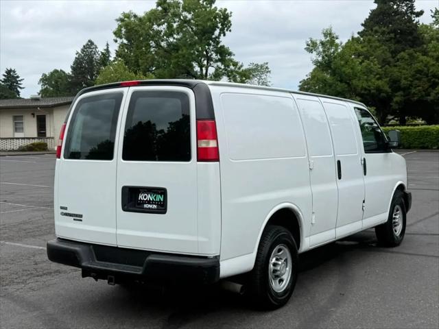 2011 Chevrolet Express Work Van