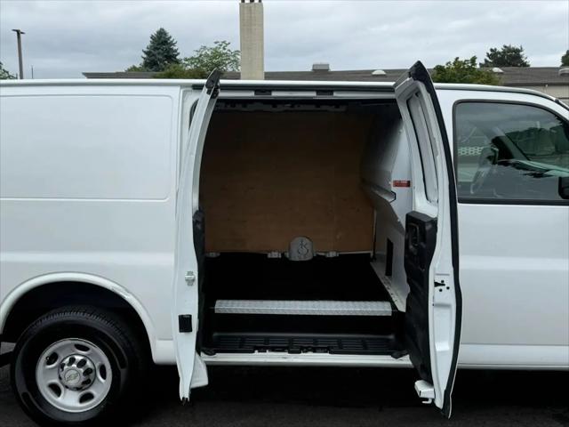 2011 Chevrolet Express Work Van