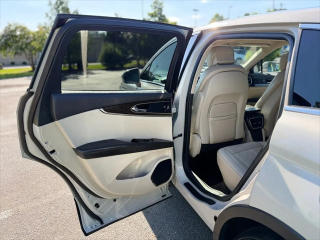 2019 Lincoln Nautilus Reserve