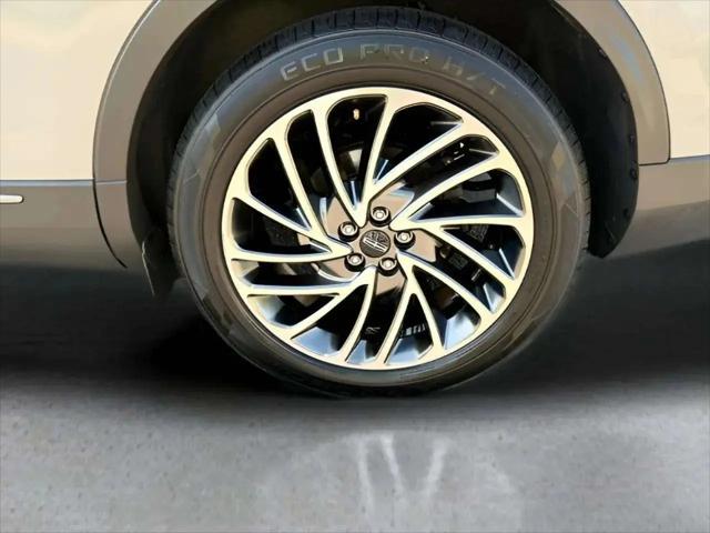 2019 Lincoln Nautilus Reserve