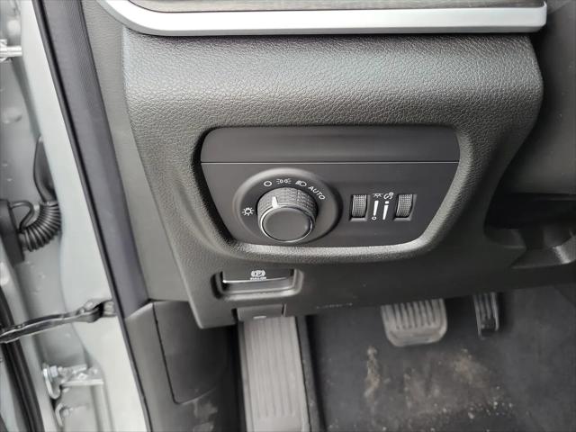2026 Jeep Grand Cherokee L Altitude 4x4