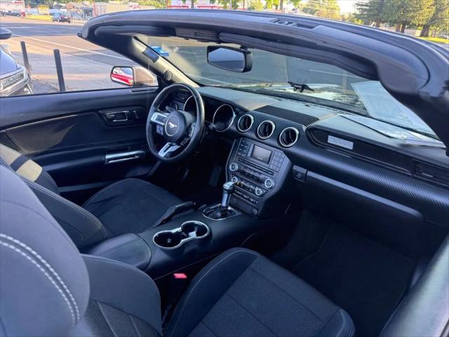2017 Ford Mustang V6
