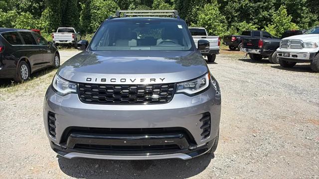 2023 Land Rover Discovery P300 S R-Dynamic