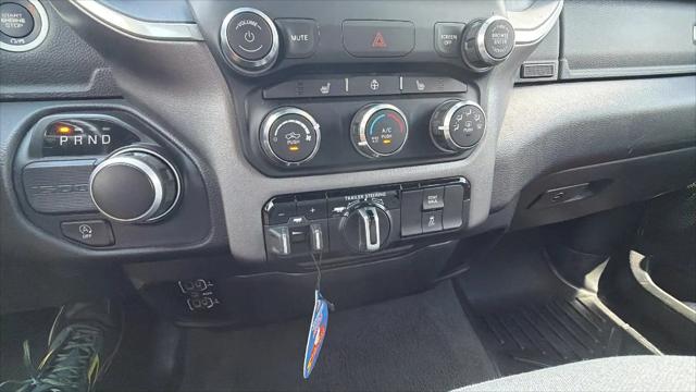 2023 Ram 1500 Big Horn Crew Cab 4x2 5'7" Box
