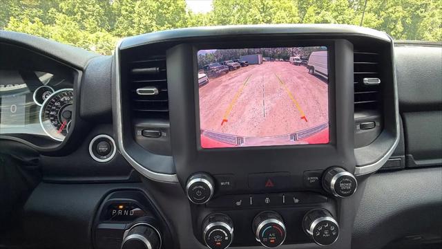 2023 Ram 1500 Big Horn Crew Cab 4x2 5'7" Box