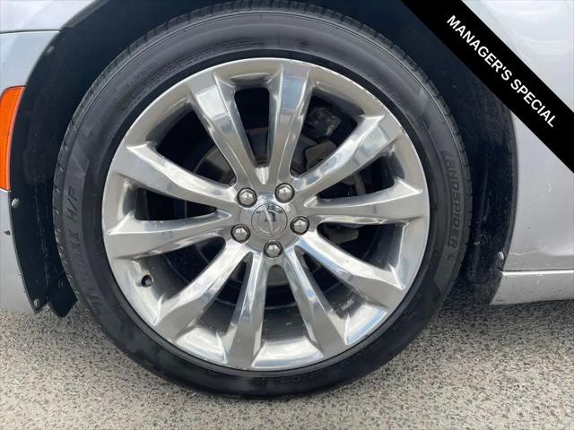 2017 Chrysler 300 Limited